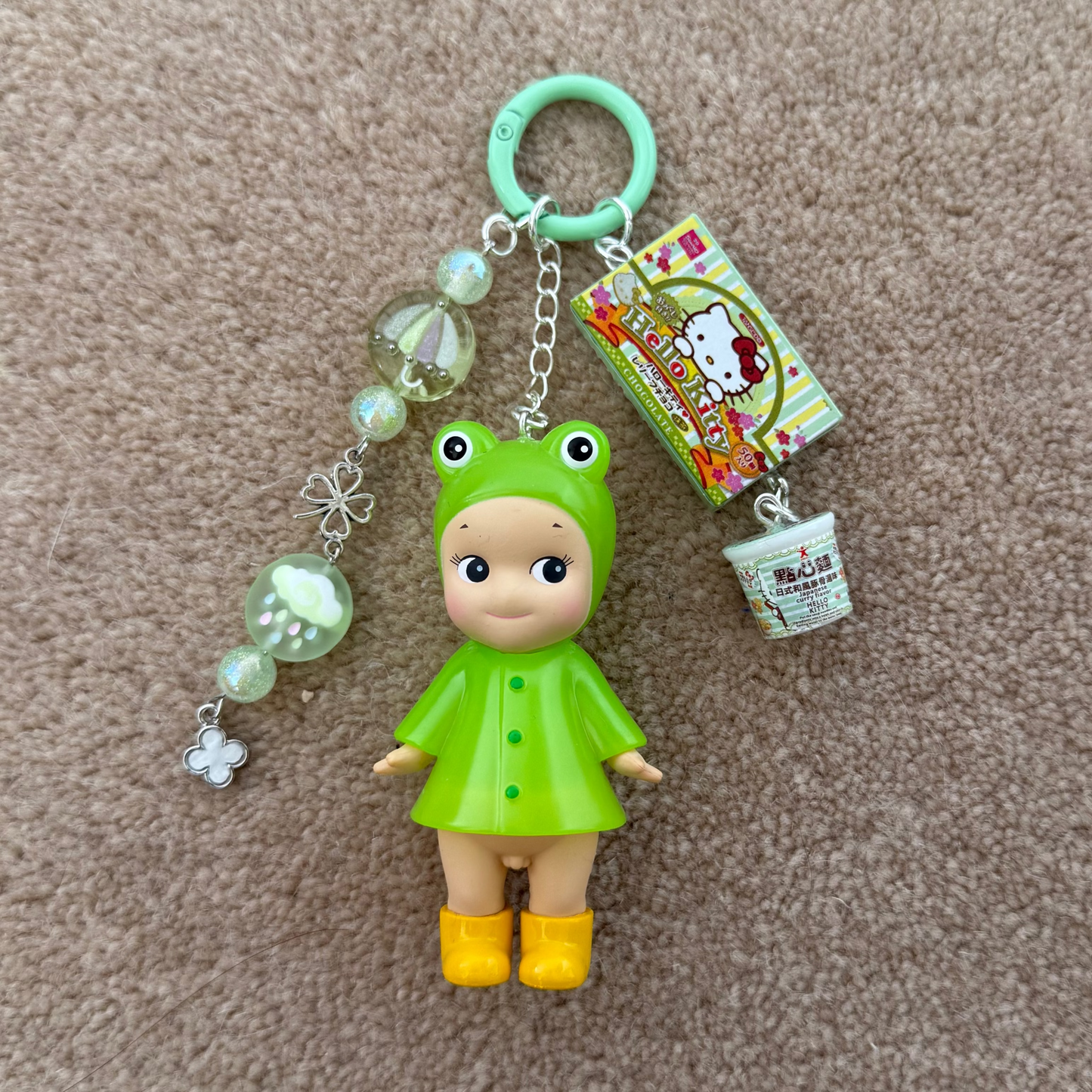 Rainy Day 🐸  Sonny Angel Keychain